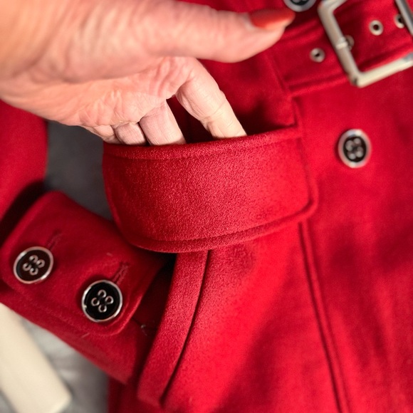 Women’s size medium red coat(like peacoat only a little shorter) Brand New - Picture 4 of 13